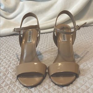 STEVE MADDEN HEELS